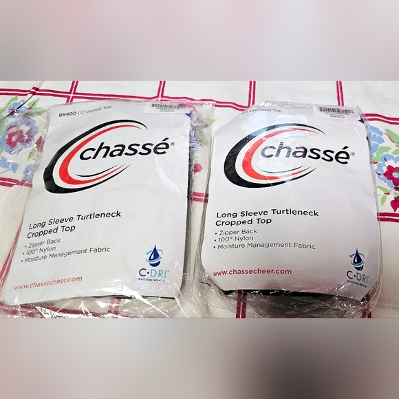 (2) Chasse Cheer Cropped Bodyliner Zippered Turtleneck - Picture 2 of 5